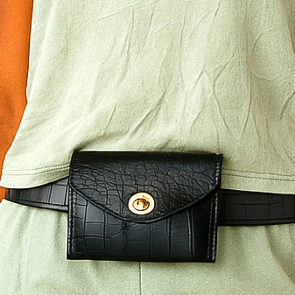 NWOT Elegant Black Croc-Embossed Belt Bag